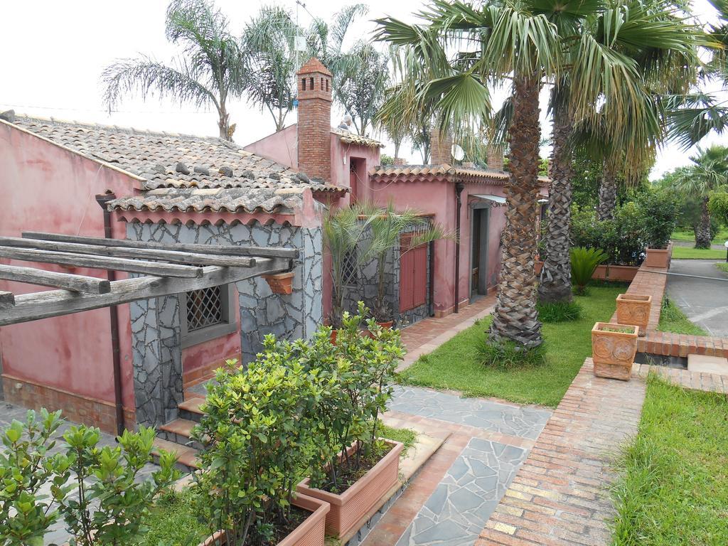Villa Del Nespolo Fiumefreddo di Sicilia Phòng bức ảnh