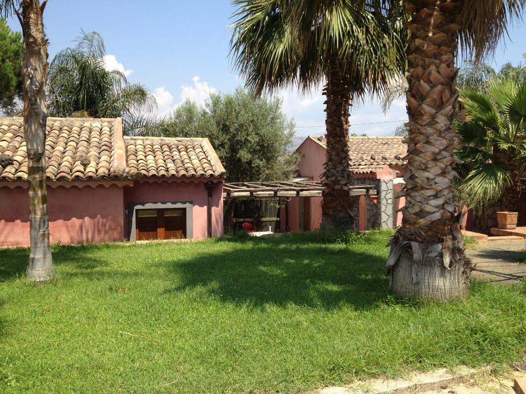 Villa Del Nespolo Fiumefreddo di Sicilia Ngoại thất bức ảnh